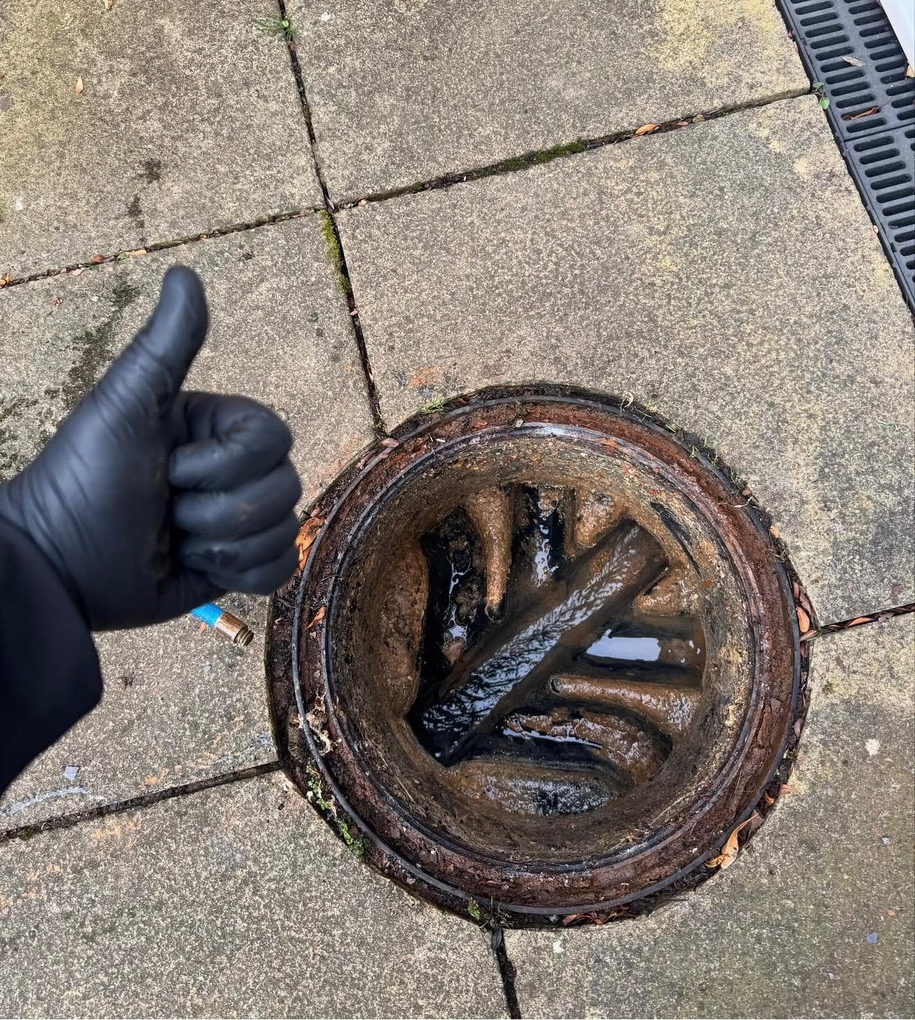 Blocked drain cleared by Drain Solutions MK